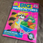 Big Hidden Pictures & More (Ages 6 8) 幼兒書找不同迷宮, 興趣及遊戲 Throughout Big Hidden Pictures And More