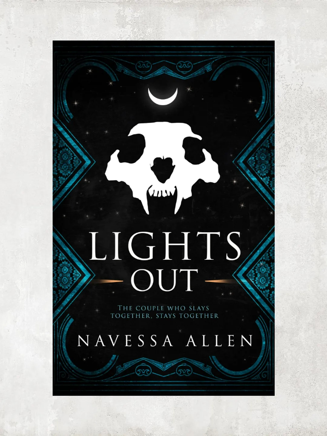 Lights Out: An Into Darkness Novel /Navessa Allen / Elena Wolfe for Hidden Pictures Jason Rekulak Epub